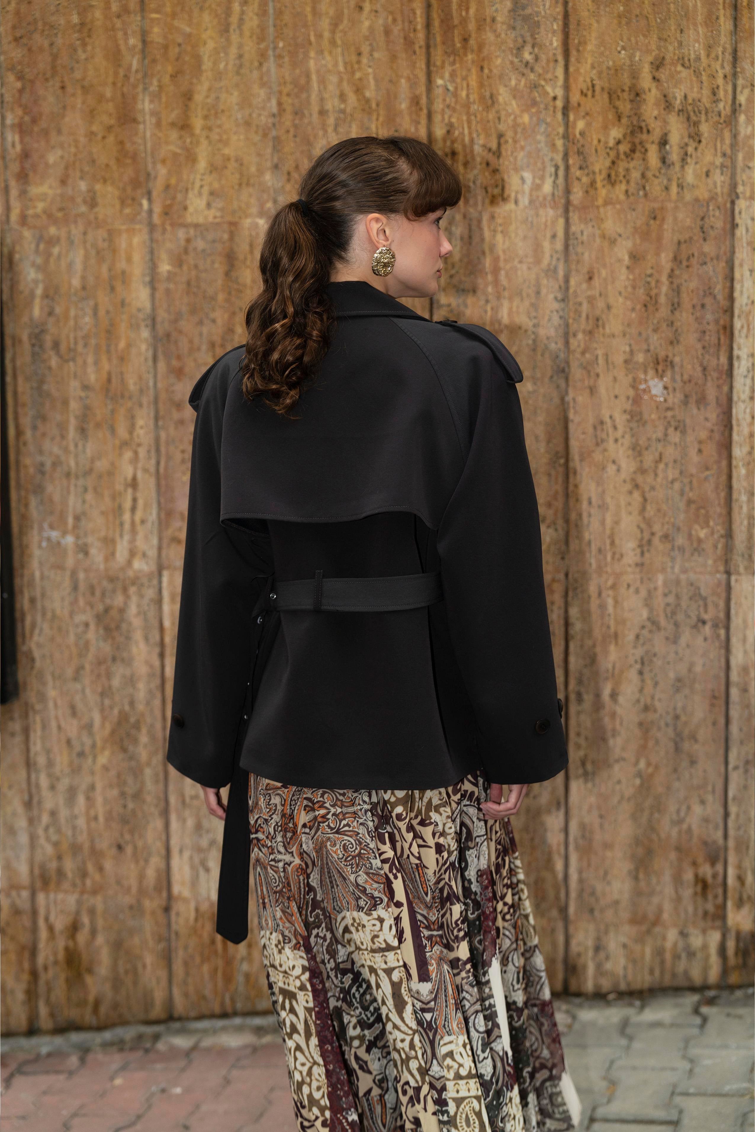 Trench court ceinturé à doublure rayé - Marron foncé