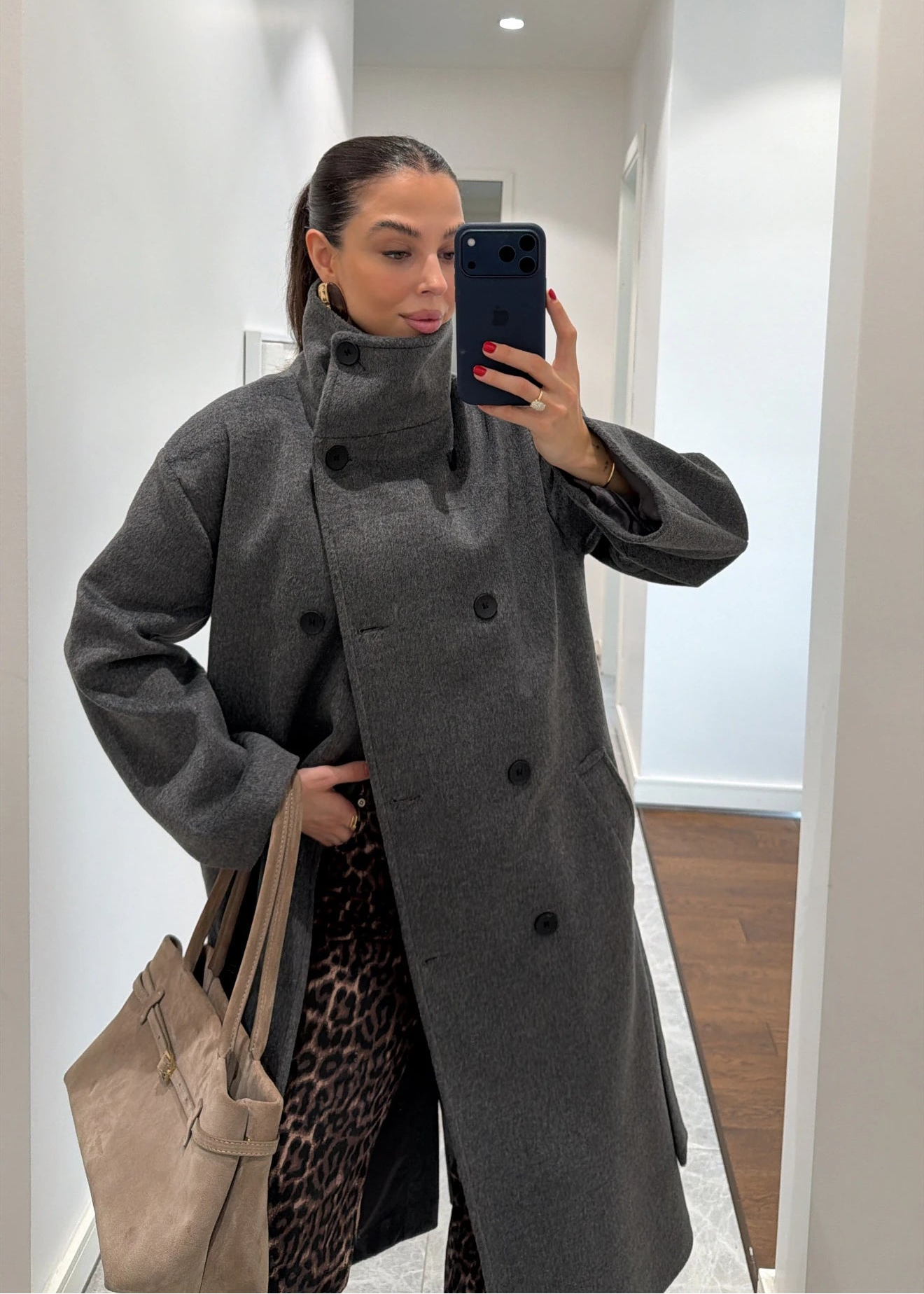 Manteau Long Ceinturé à Col Montant - Gris foncé