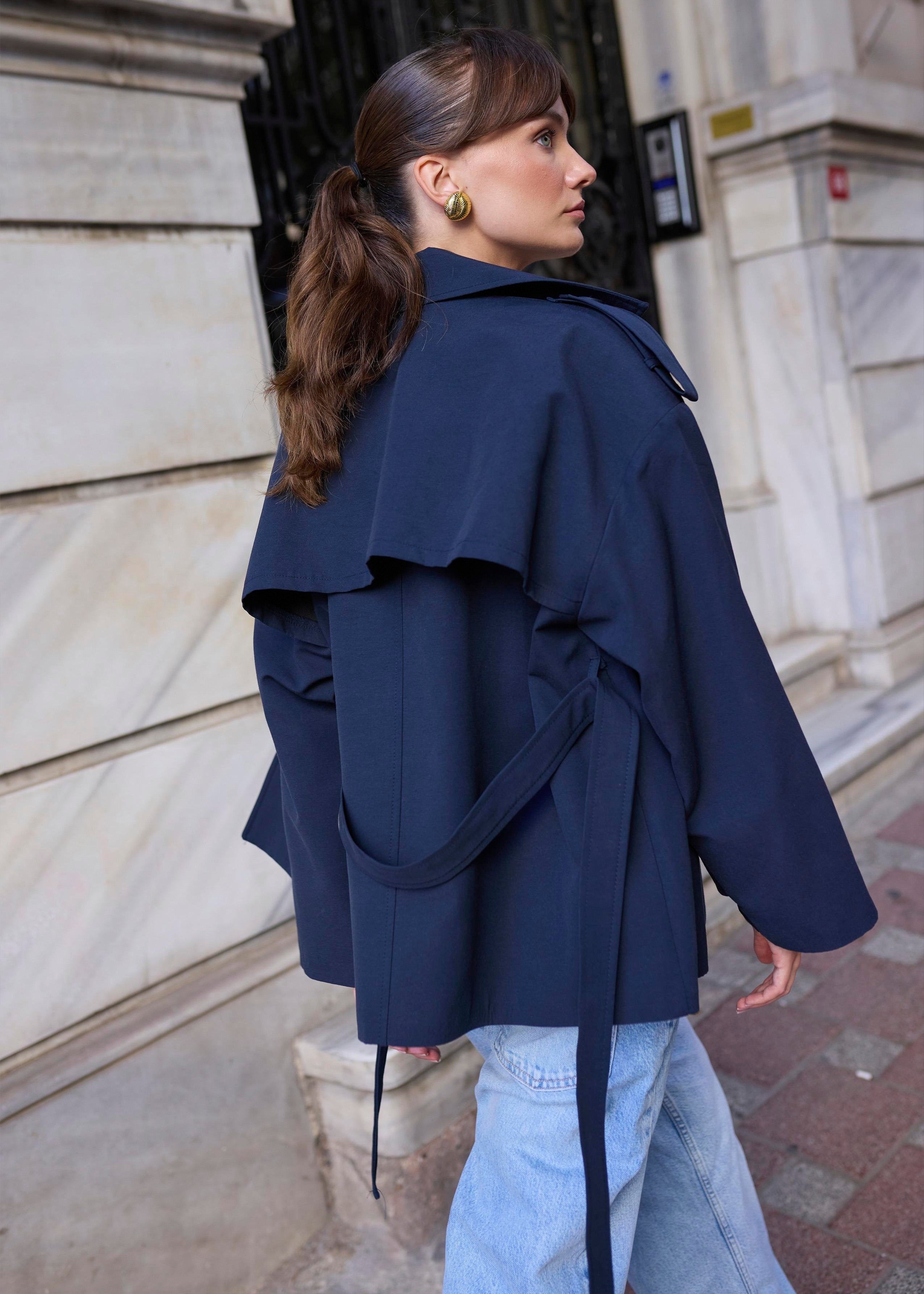 Trench Court Ceinturé - Bleu marine