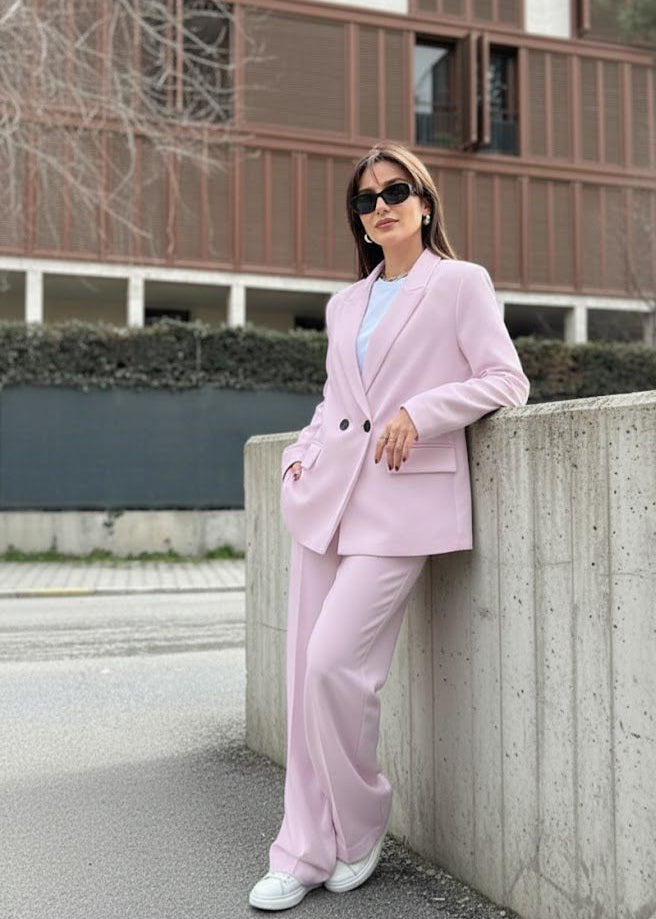 Ensemble tailleur mauve clair