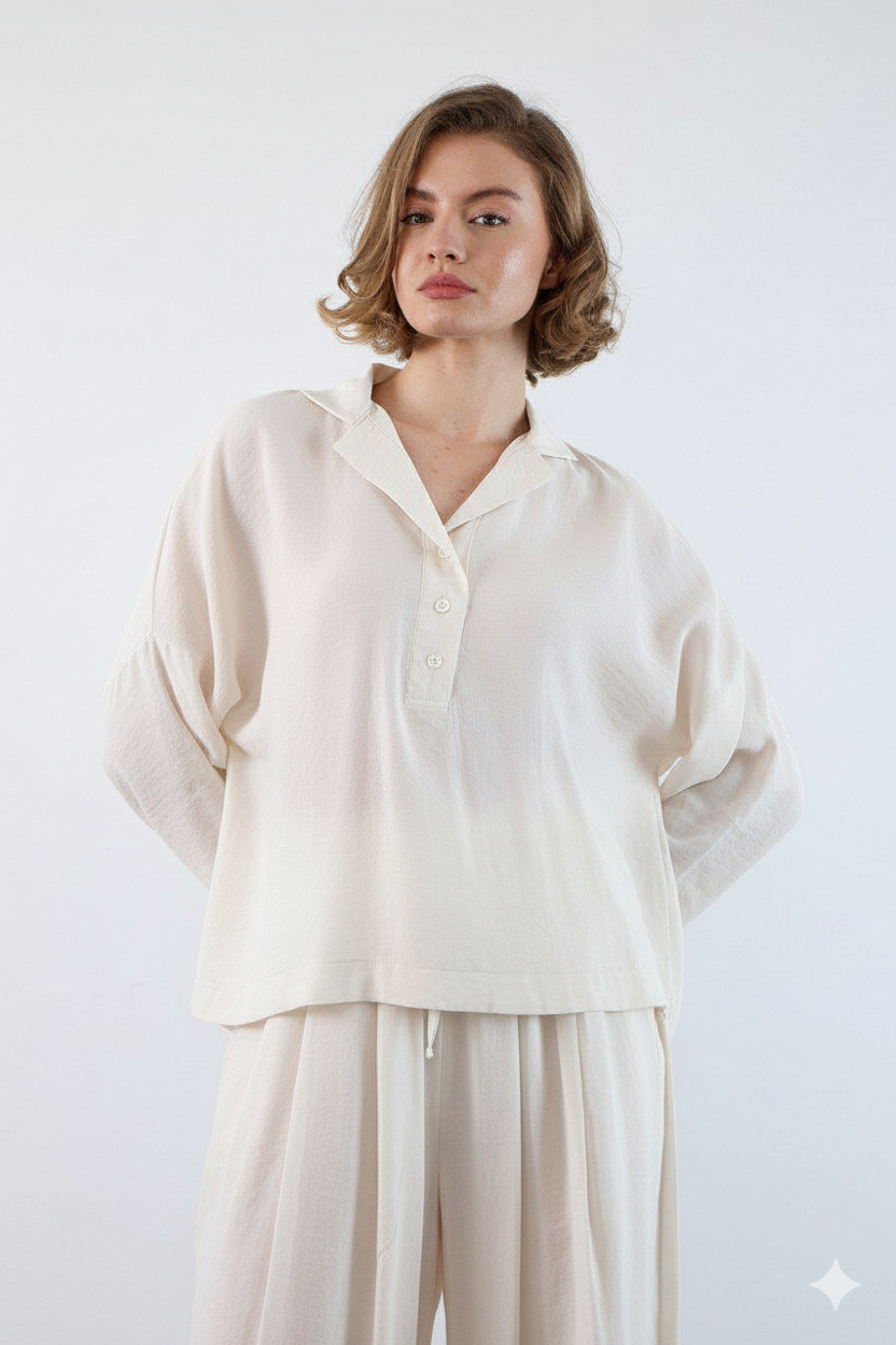 ensemble femme, pantalon large femme, haut fluide femme, look décontracté chic, tenue élégante confortable, ensemble moderne, mode femme minimaliste, vêtements femme