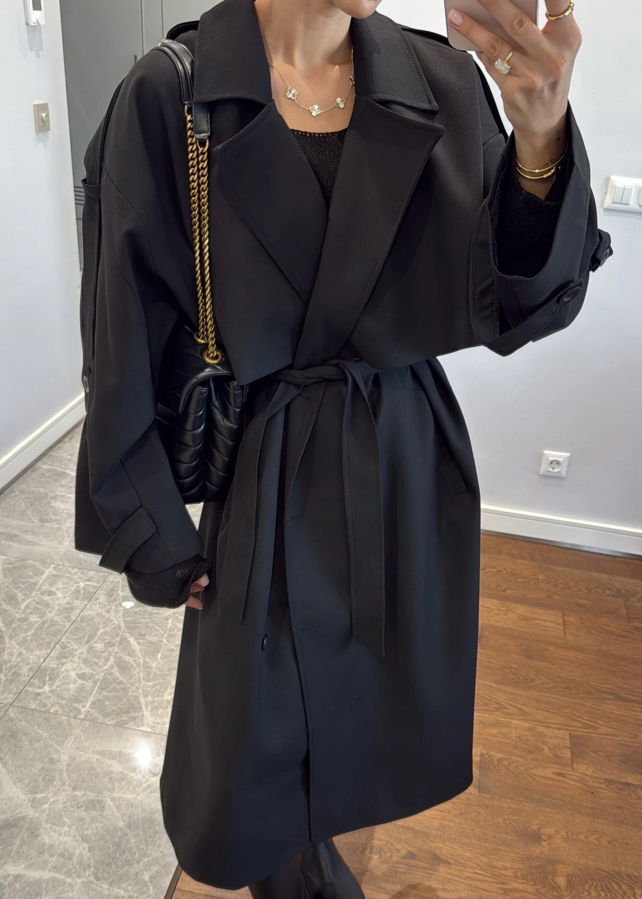 Manteau Long Noir Élégant Stockholm - Trench Déstructuré Tendance