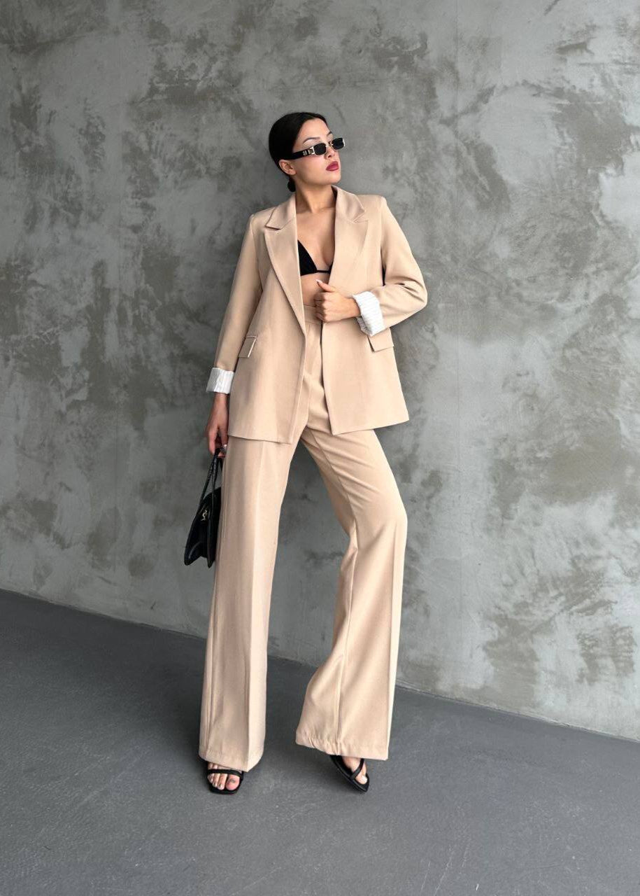 Ensemble Tailleur camel– Blazer Doublé & Pantalon Palazzo