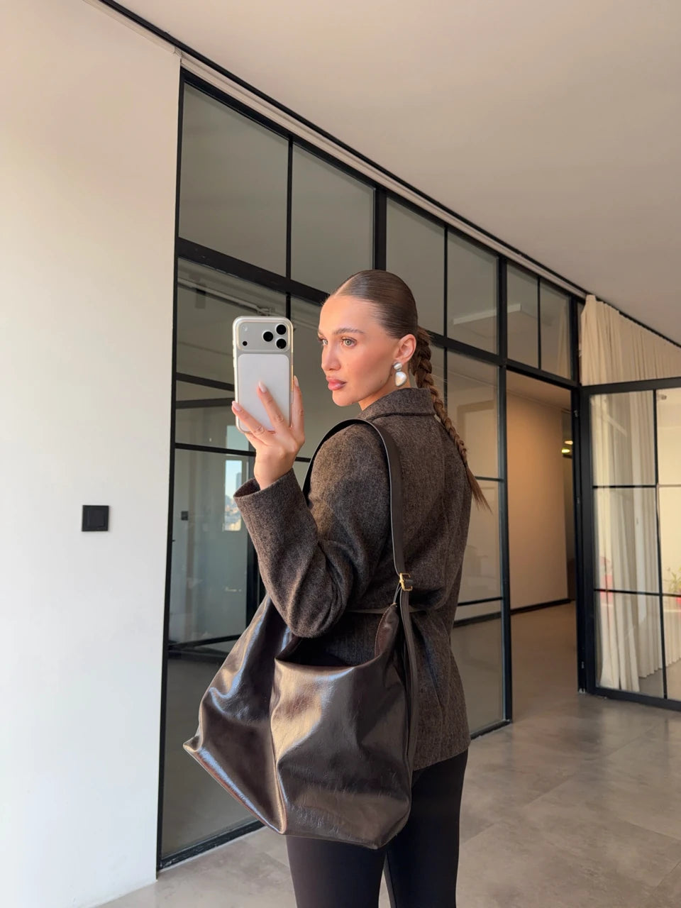 Veste ceinturée à fines rayures - Marron