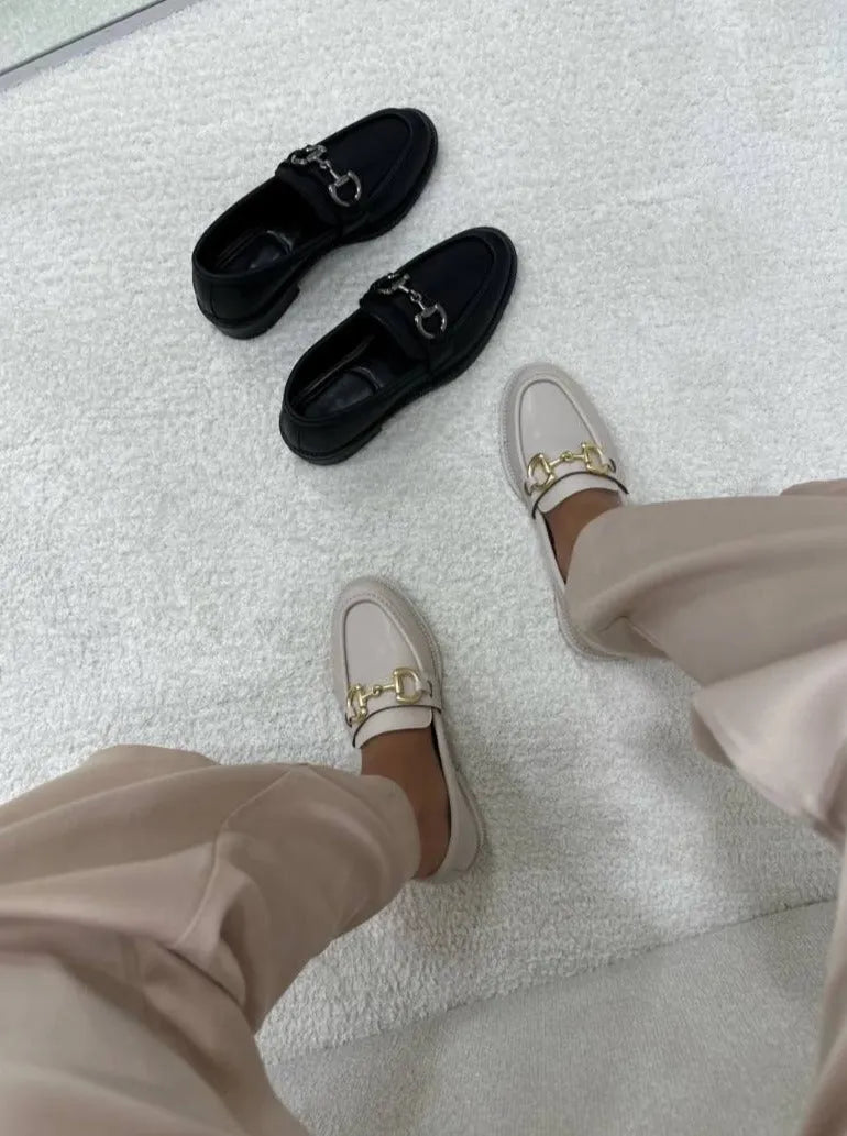 Mocassins Noir avec chaîne