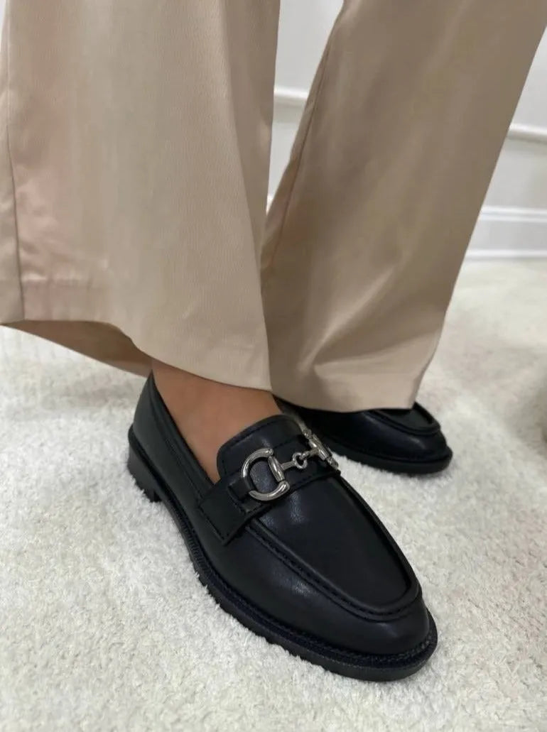 Mocassins Noir avec chaîne