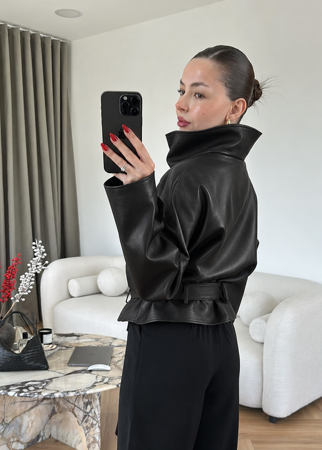Veste Ceinturée Kaï — Noir Effet Cuir