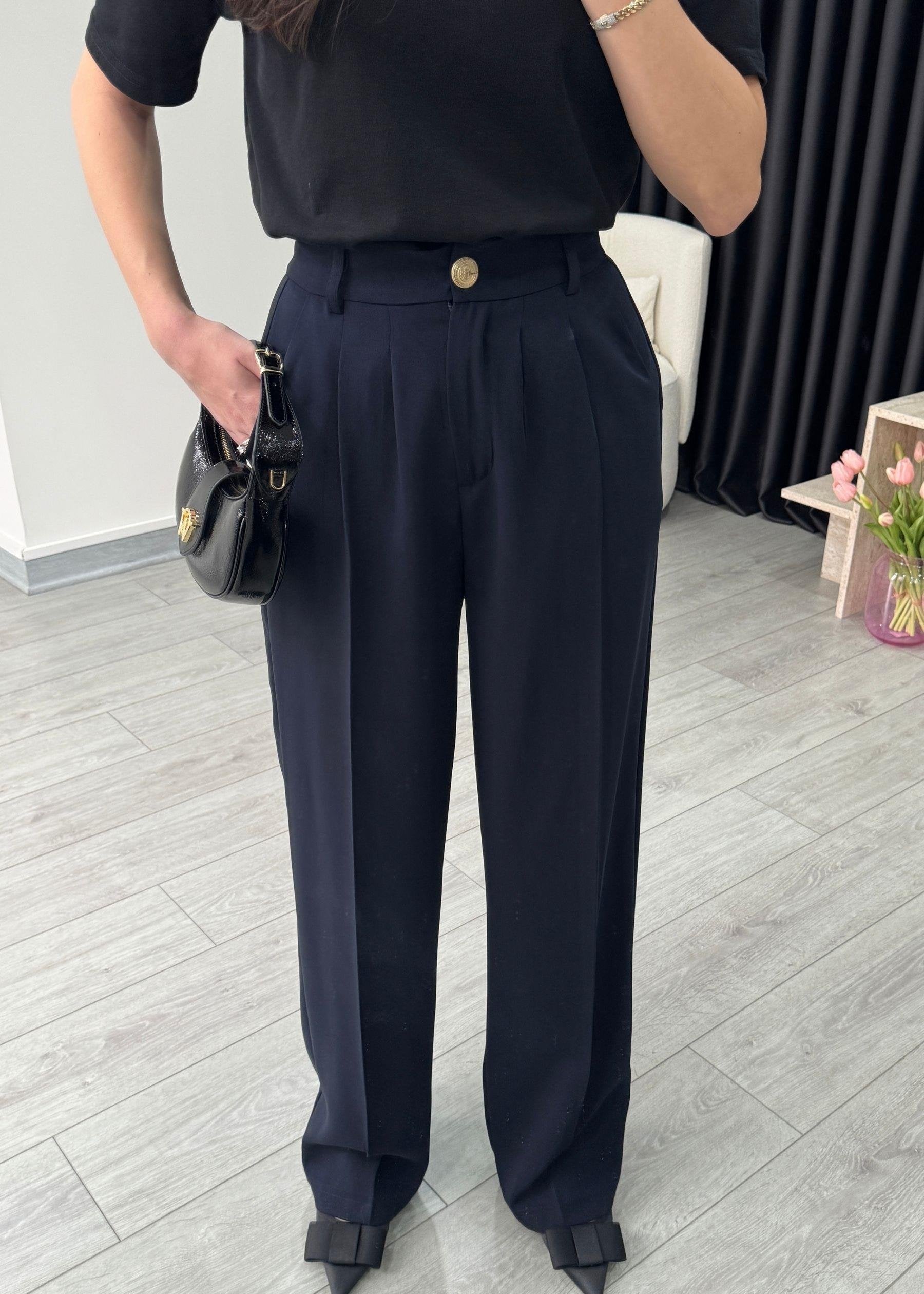 Pantalon Bleu nuit Fluide à bouton doré