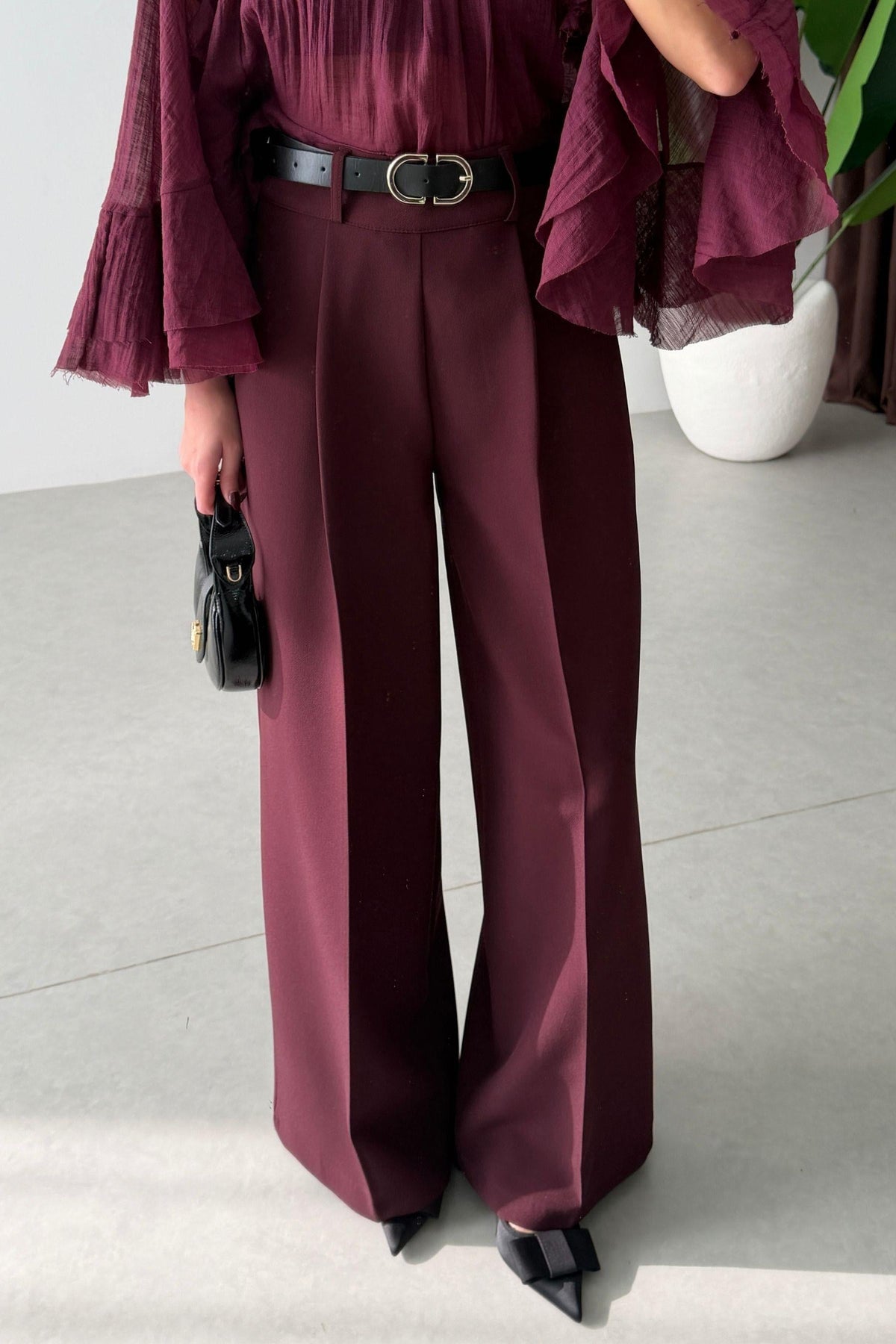 Pantalon Palazzo Taille Haute — Prune Élégant.