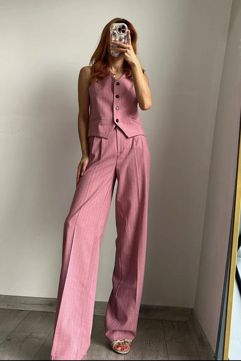 Ensemble tailleur rayé rose clair 3 pièces