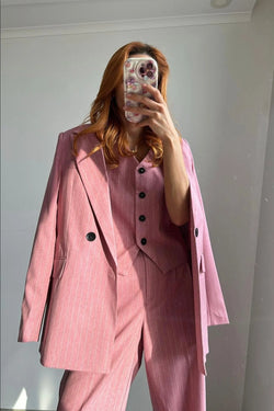 Ensemble tailleur rayé rose clair 3 pièces