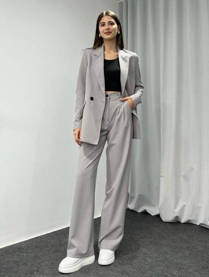 Ensemble Tailleur gris clair