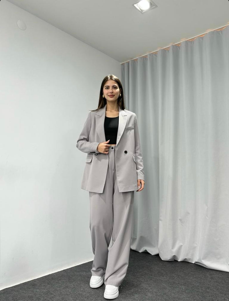 Ensemble Tailleur gris clair