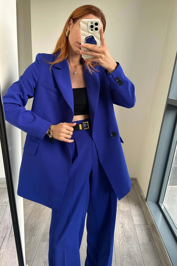 Ensemble tailleur bleu saphir