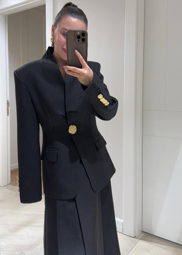Blazer Épuré Noir avec Détails Dorés