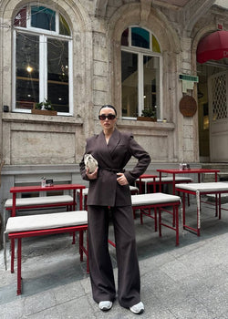 Ensemble tailleur ceinturé - Chocolat