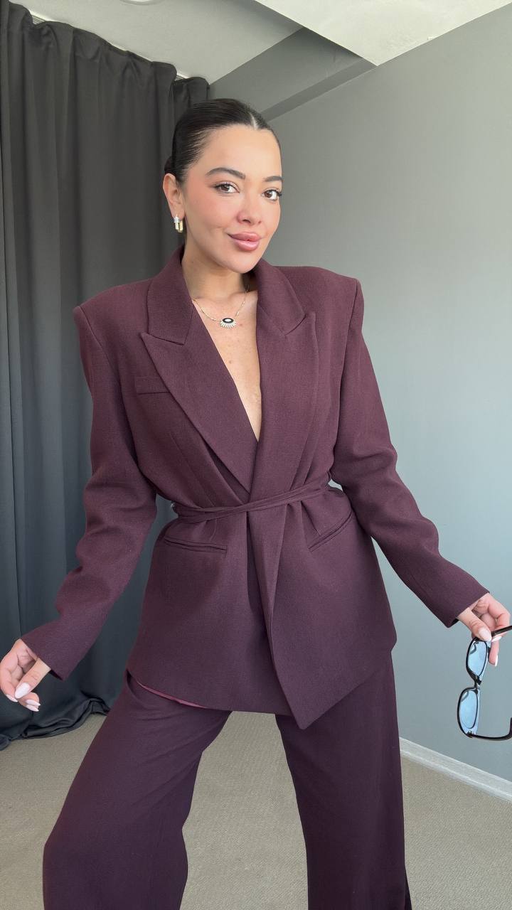 Ensemble tailleur ceinturé - Grenat