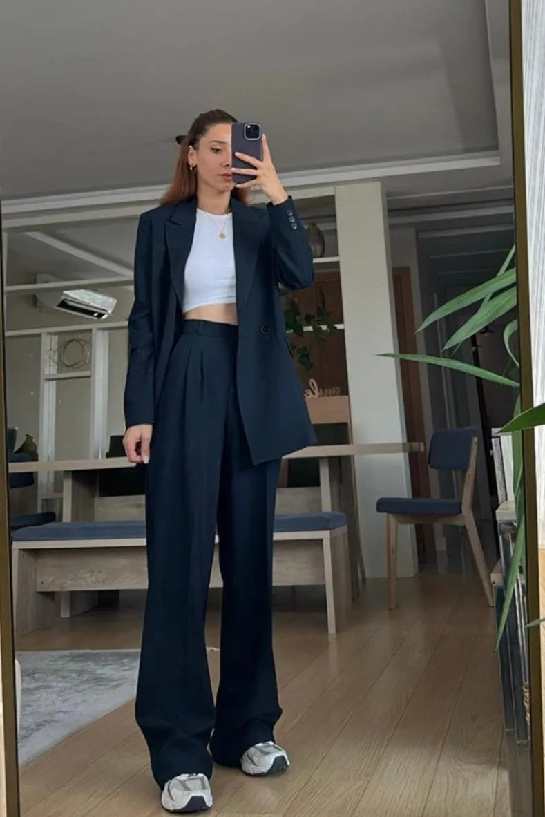 Ensemble tailleur bleu nuit