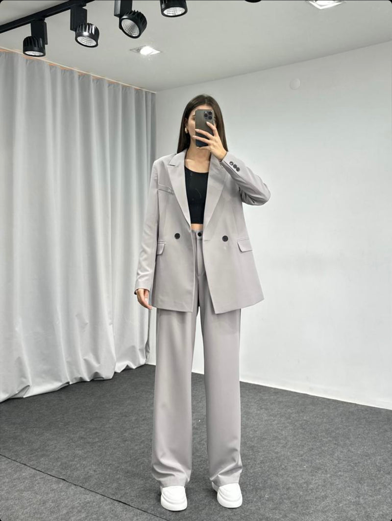 Ensemble Tailleur gris clair