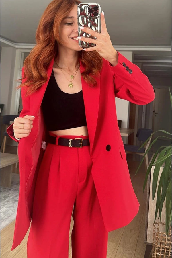 Ensemble tailleur rouge