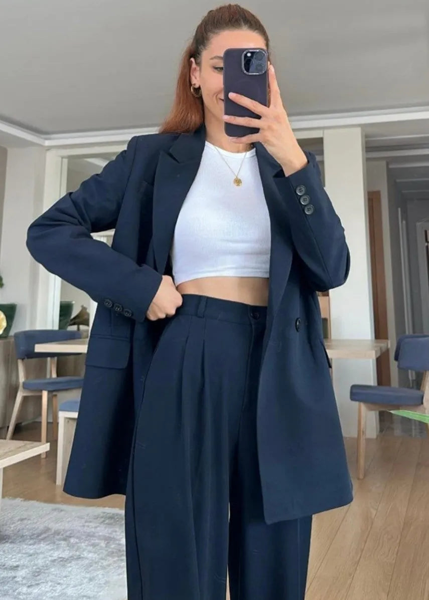 Ensemble tailleur bleu nuit