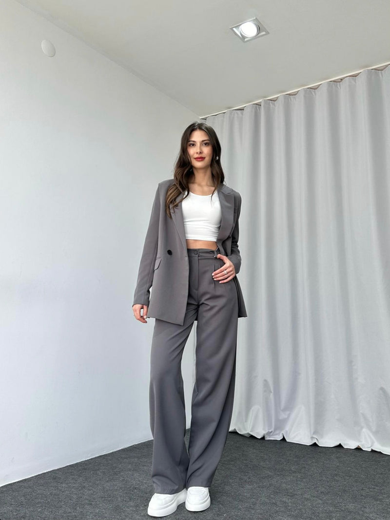 Ensemble tailleur gris foncé