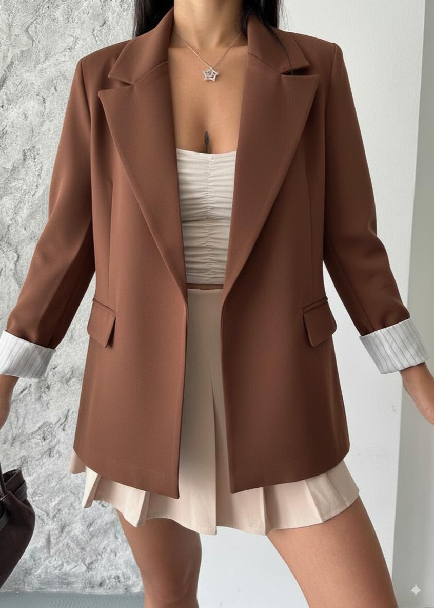 Blazer doublé chic sans bouton 