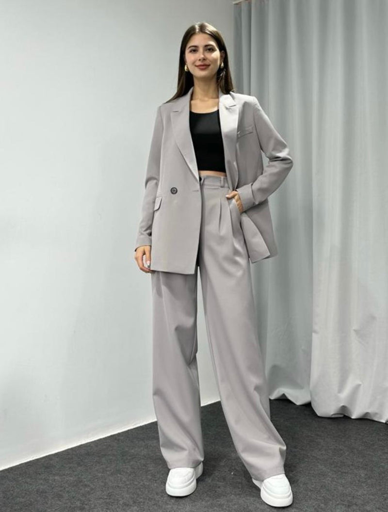 Ensemble Tailleur gris clair