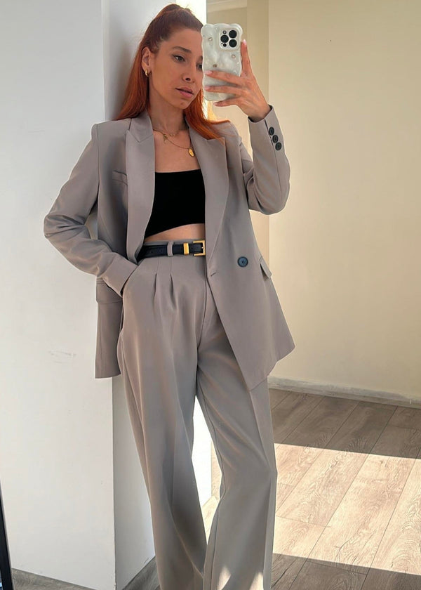 Ensemble Tailleur gris clair