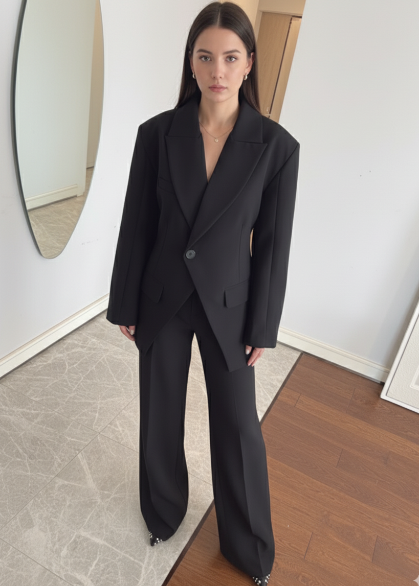 Ensemble tailleur élégant noir 