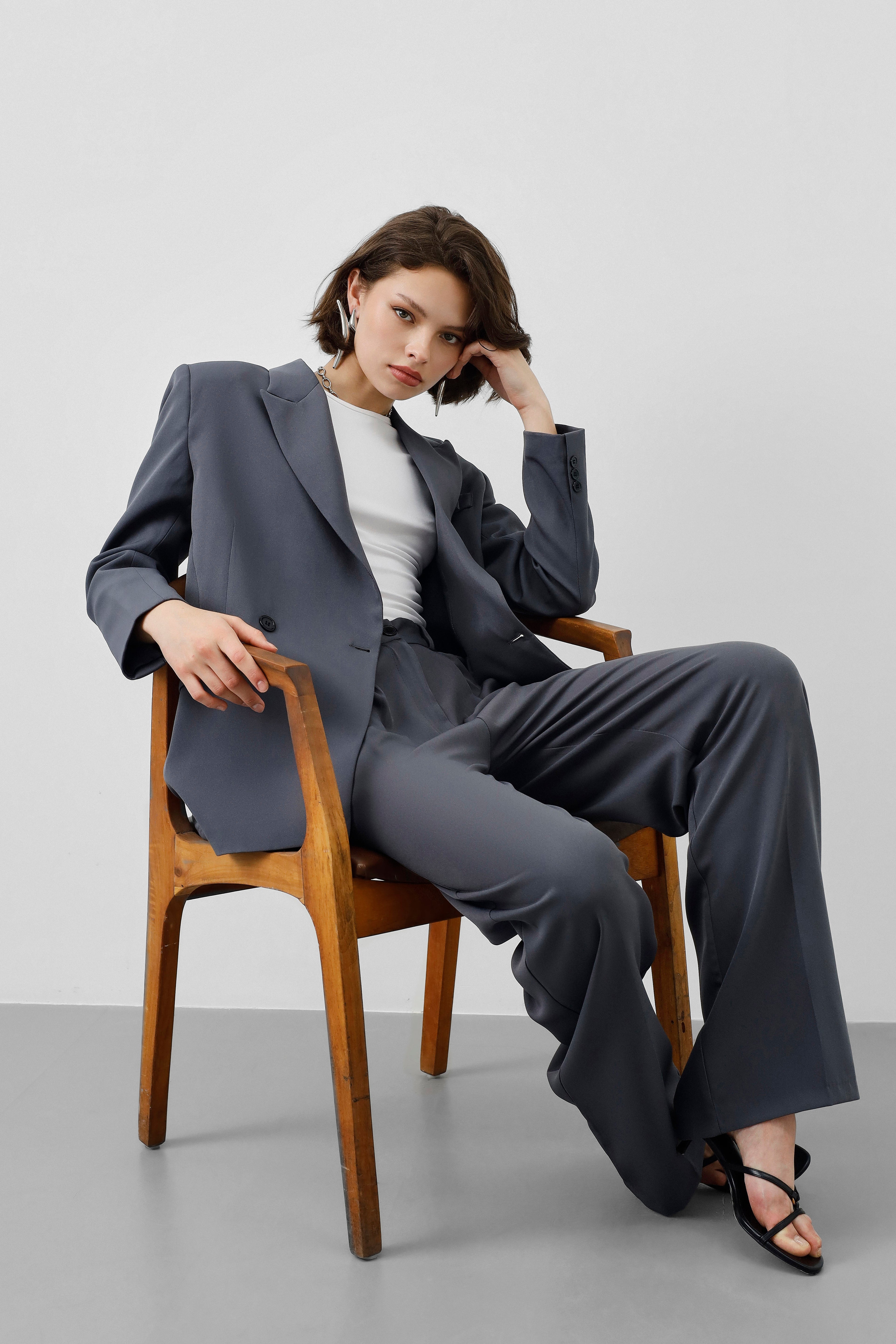 Ensemble tailleur / Veste croisée - Gris foncé