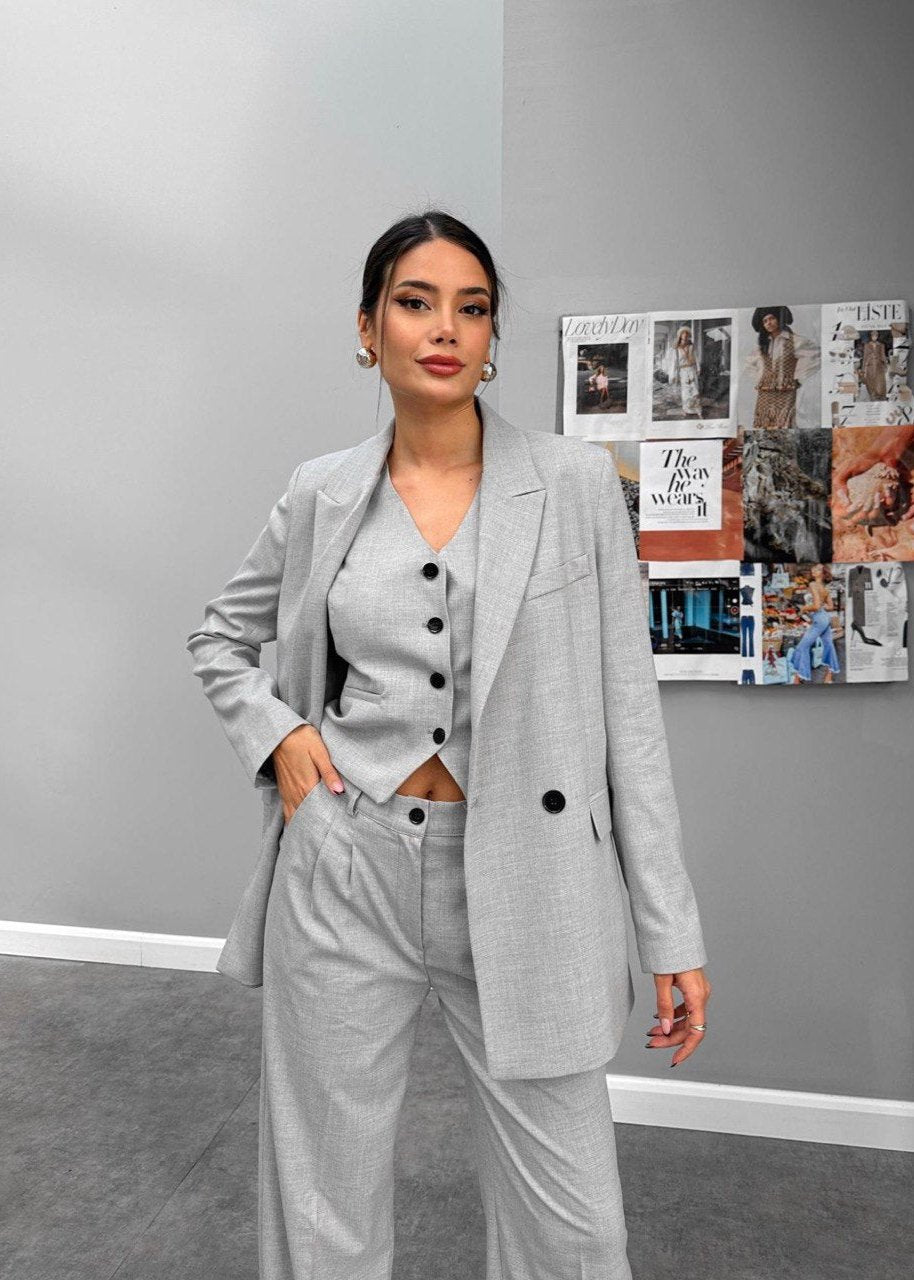 Ensemble tailleur gris acier 3 pièces