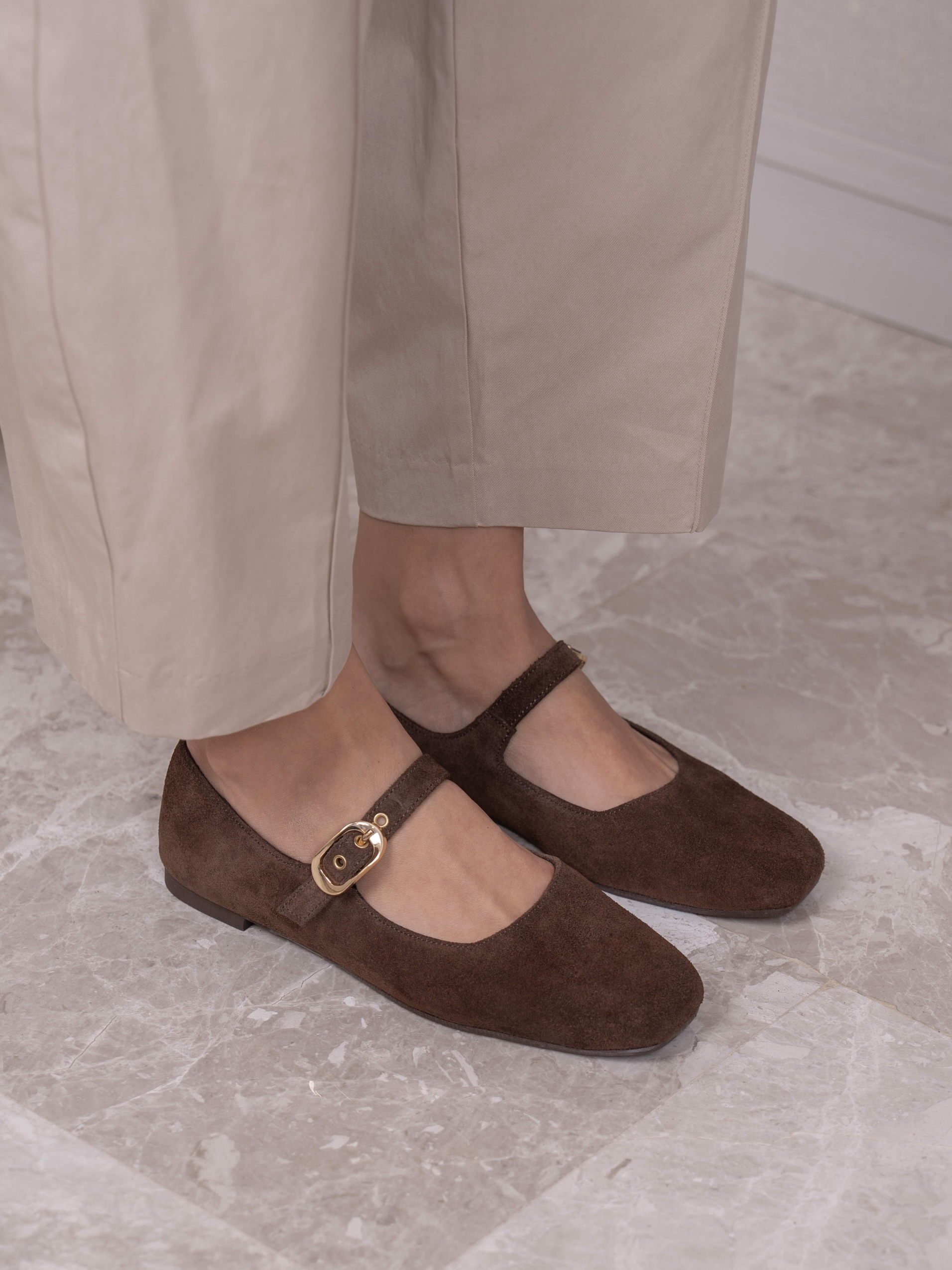 Ballerines Mary Jane en daim – Chocolat Velours