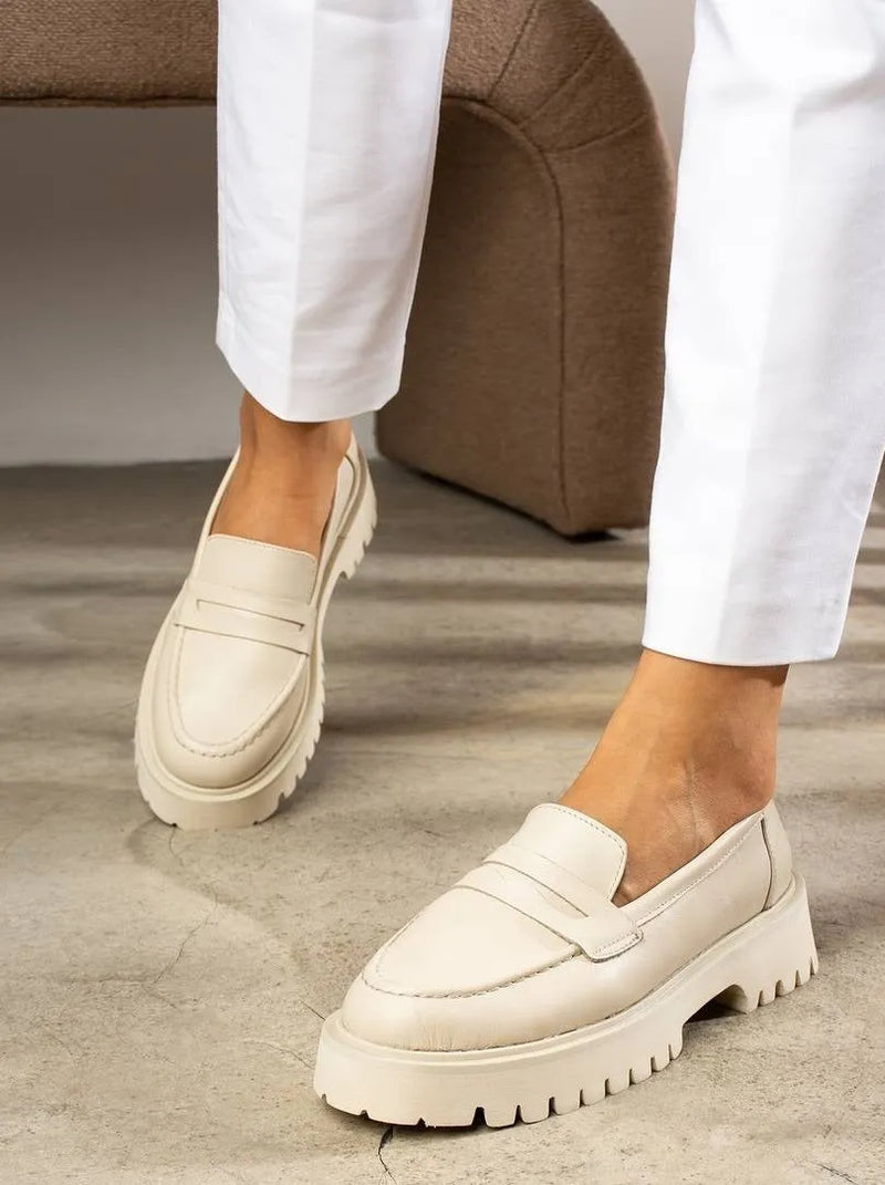 Mocassin en cuir véritable