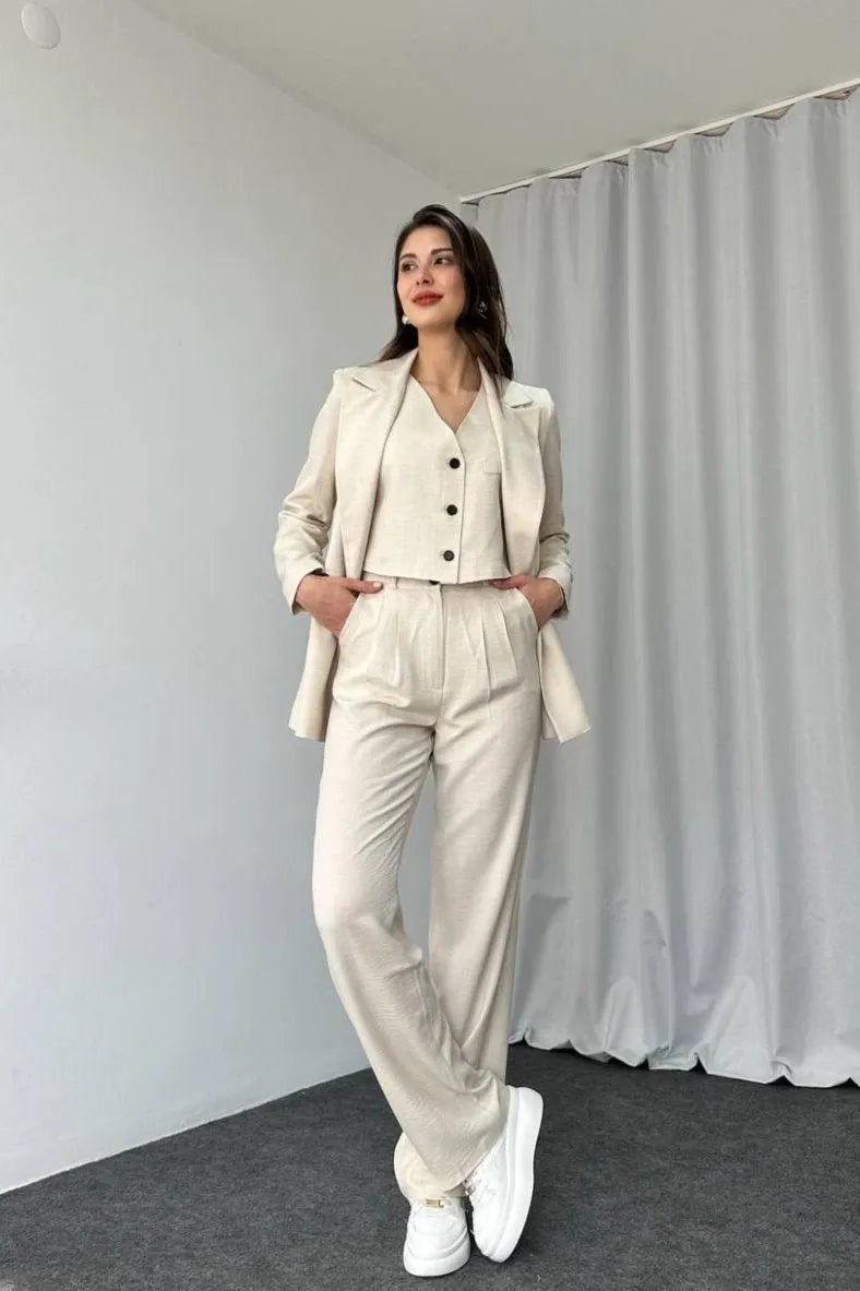 Ensemble Tailleur beige clair / 2 pièces veste et pantalon